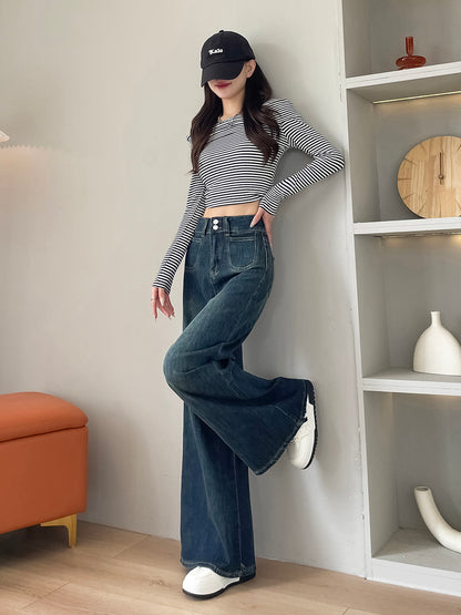YEEYEEWang 플리스 안감 미드워시 블루 와이드레그 진, 아시안 핏 컷, 액세서리를 곁들인 풀 룩।