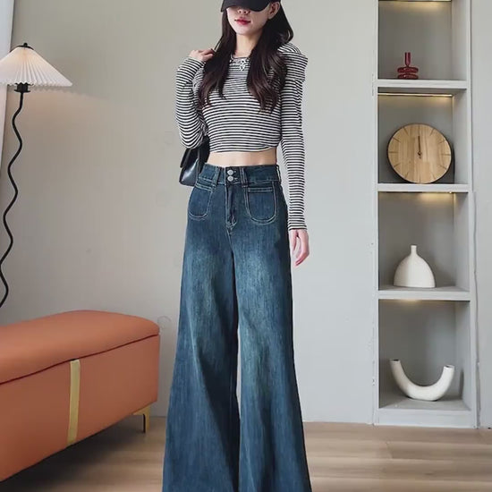 YEEYEEWang wide-leg jeans video showcasing multiple color washes, Asian-fit cut, fluid drape on Asian model.