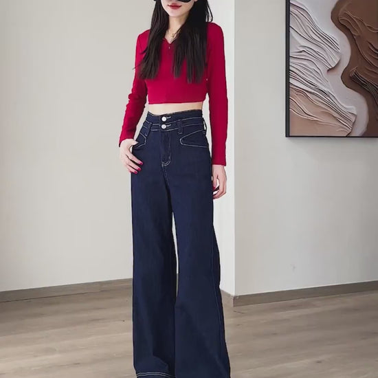 YEEYEEWang Wide-Leg jeans video: Asian model walks and turns in Denim Blue high-waist jeans, camera pushes in on double-button waist, slant pockets and cuffed wide hems